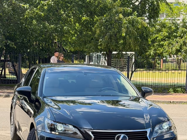 Lexus GS - фото 2