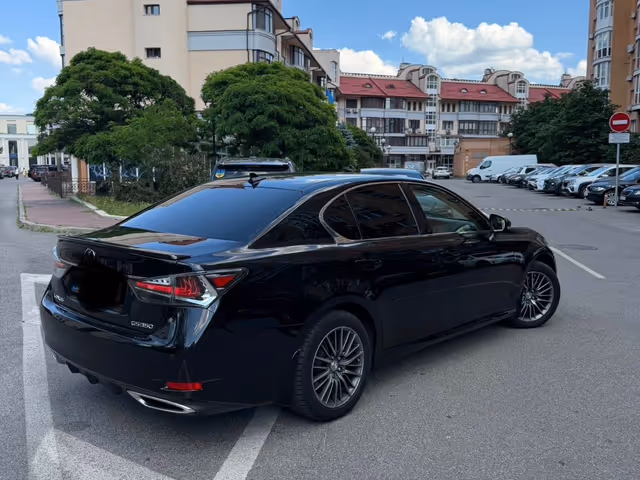 Lexus GS - фото 5