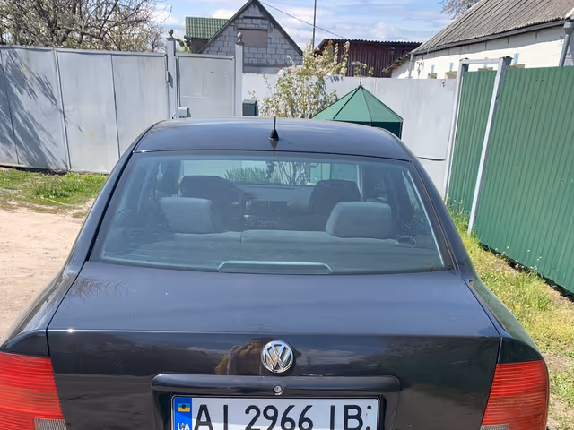 Volkswagen Passat - фото 4