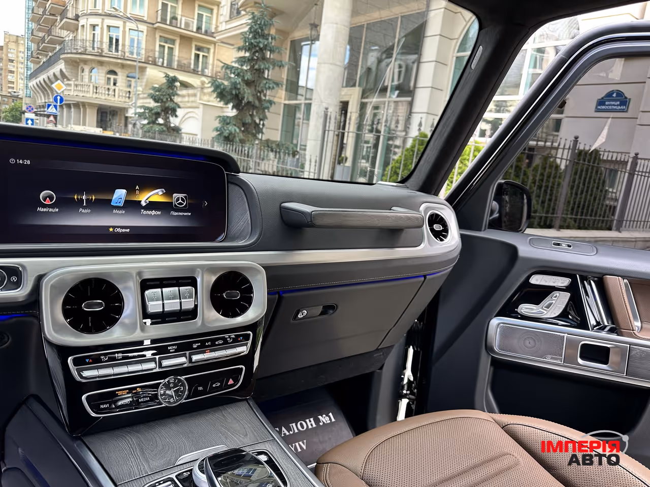 Mercedes-Benz G-Класс - фото 30