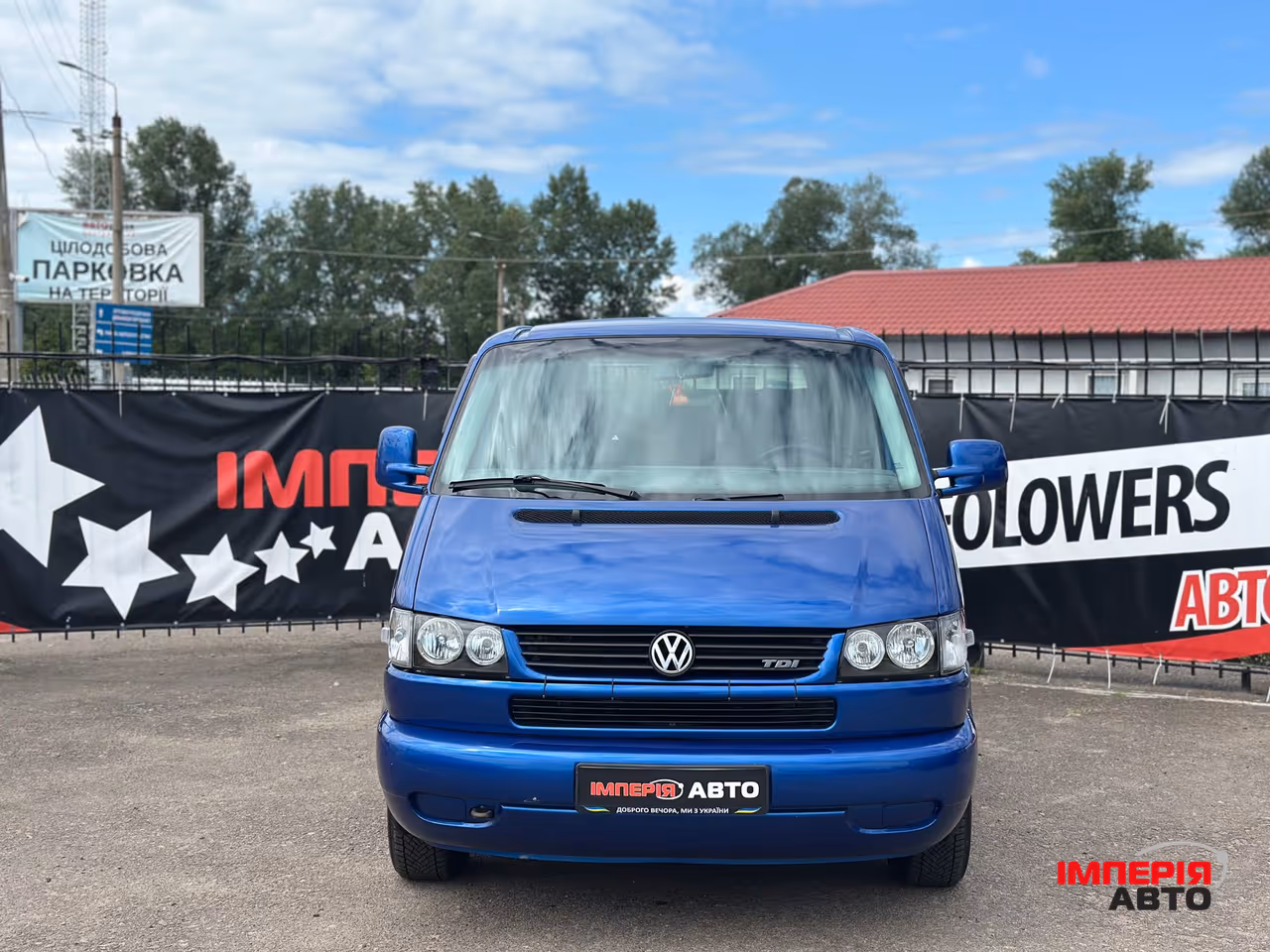 Volkswagen Multivan - фото 2