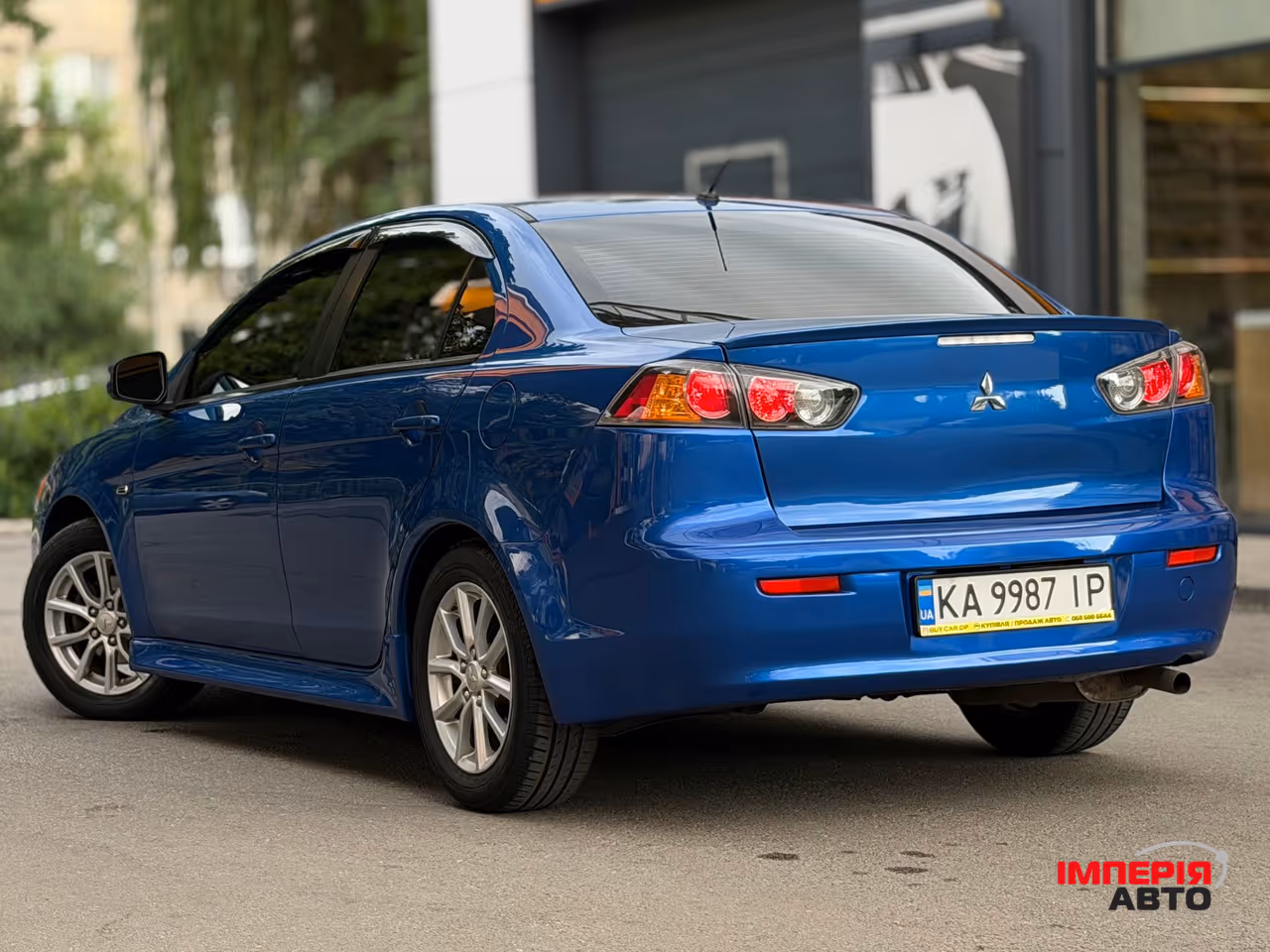 Mitsubishi Lancer - фото 3