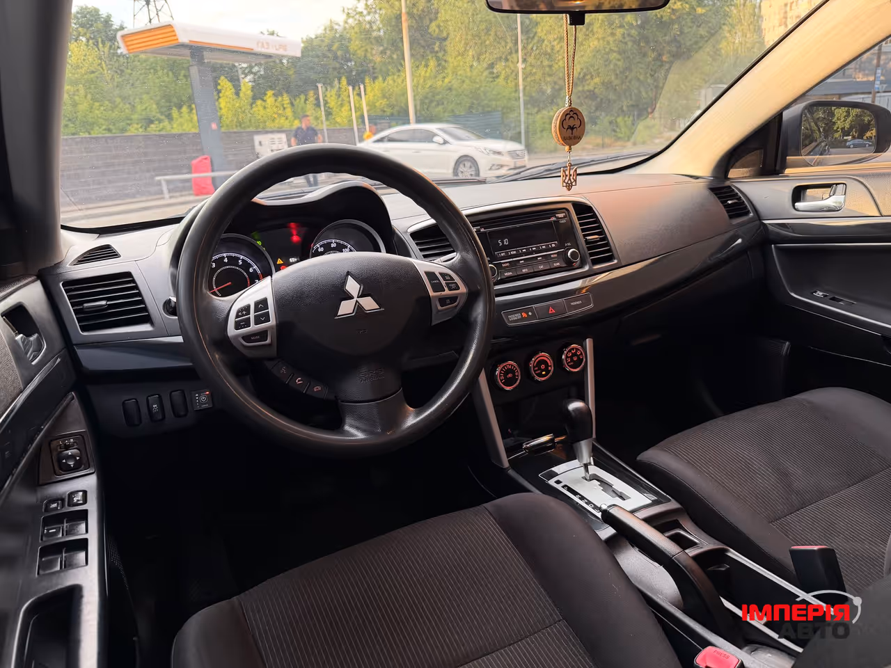 Mitsubishi Lancer - фото 9