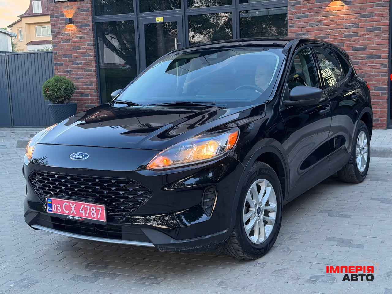 Ford Escape - фото 2