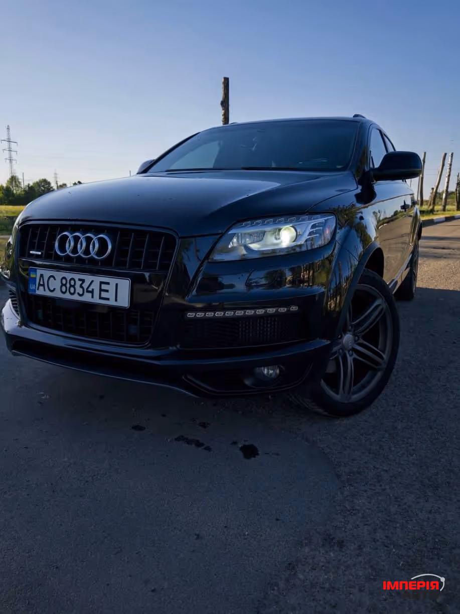Audi Q7 - фото 2