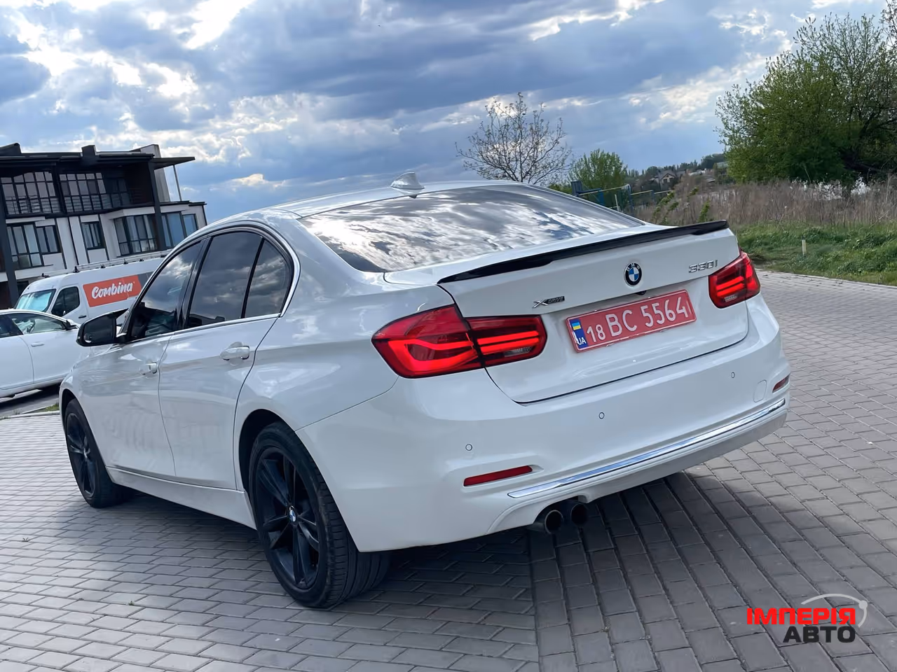 BMW 3 серії - фото 10