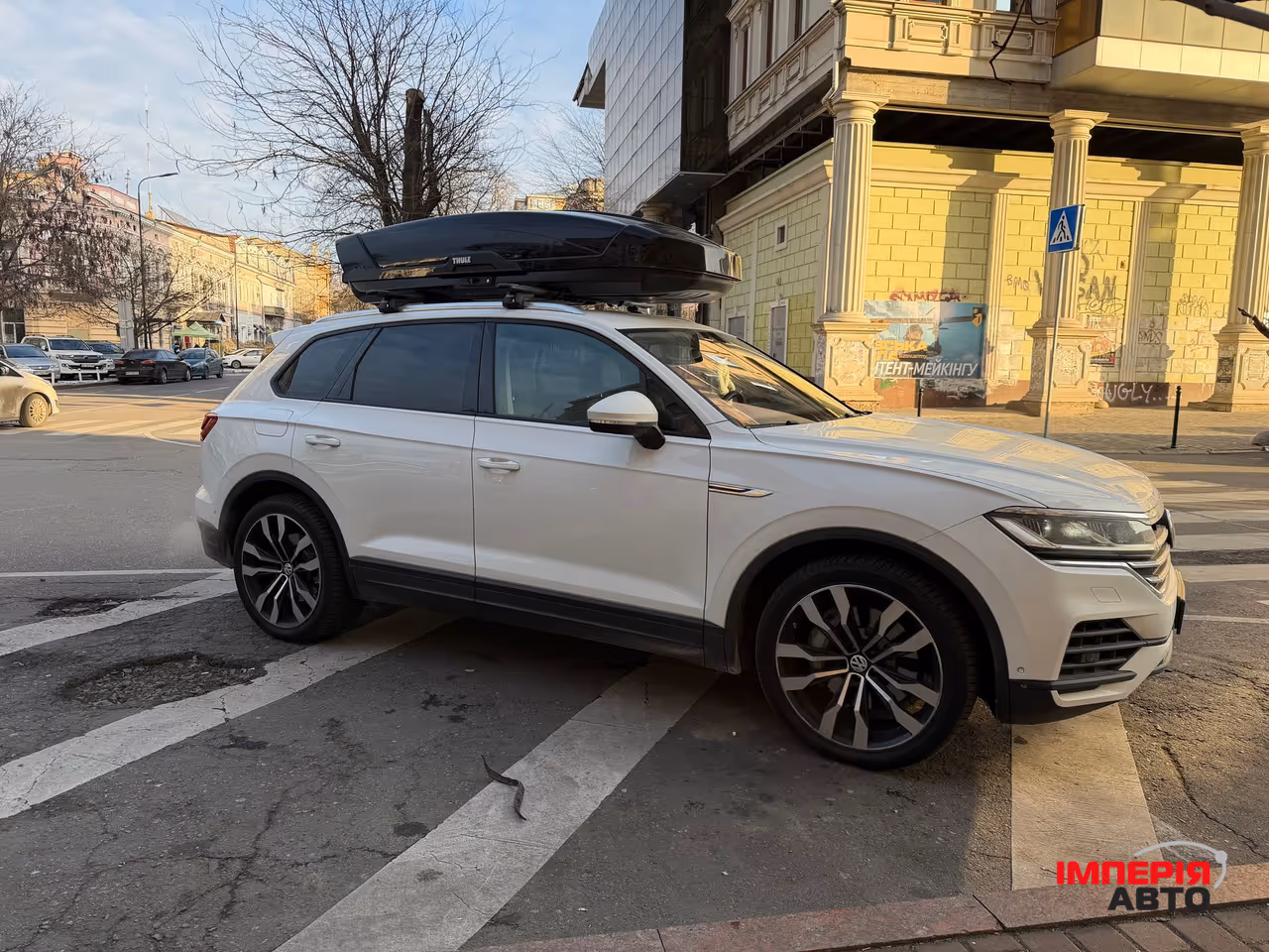 Volkswagen Touareg - фото 8