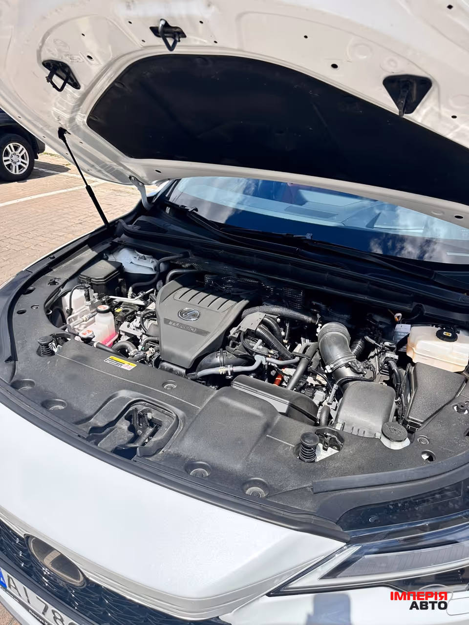 Lexus RX - фото 9