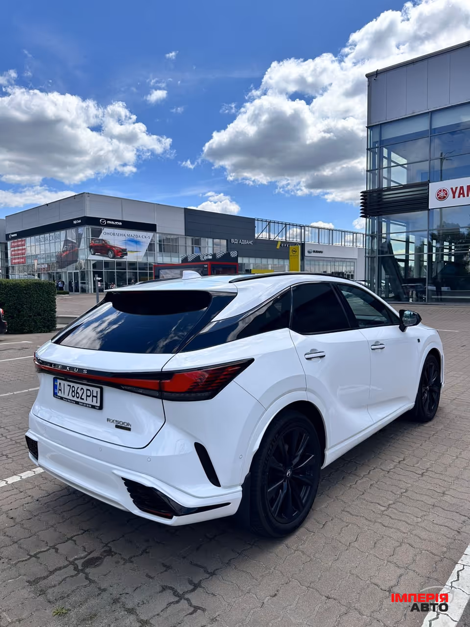 Lexus RX - фото 5