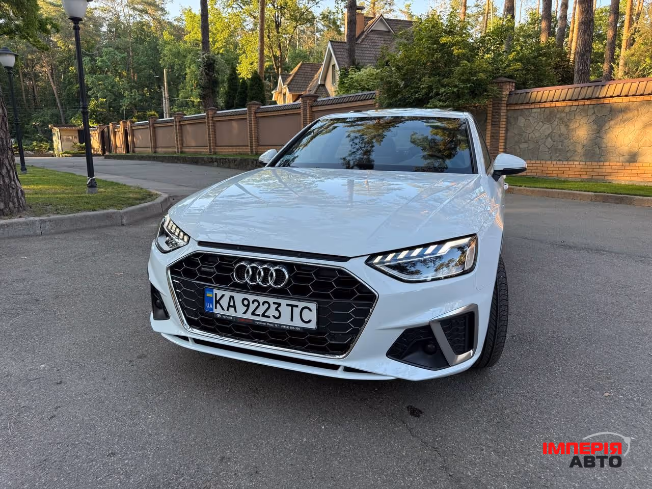Audi A4 - фото 13