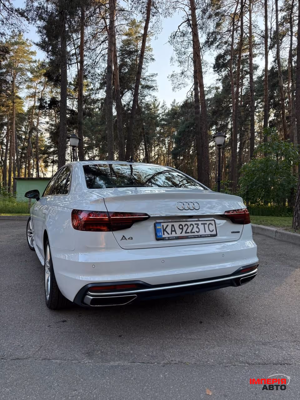Audi A4 - фото 6