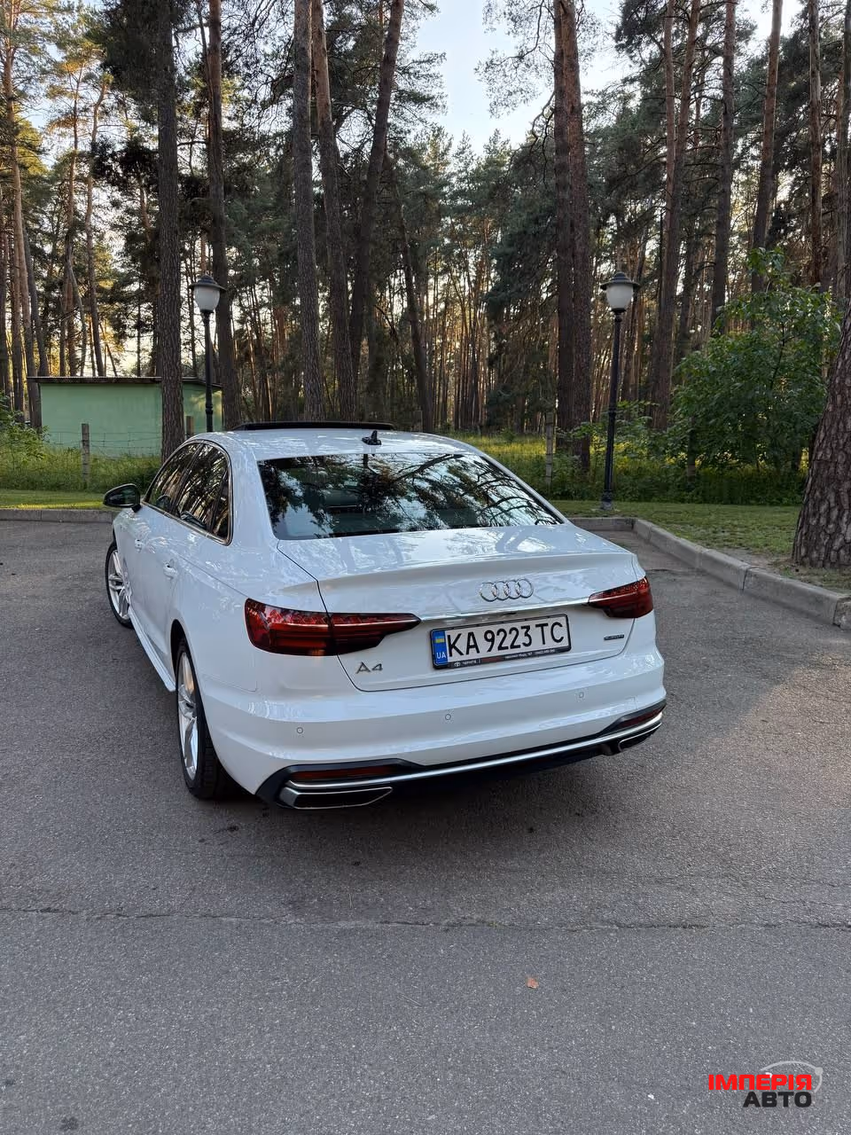 Audi A4 - фото 7