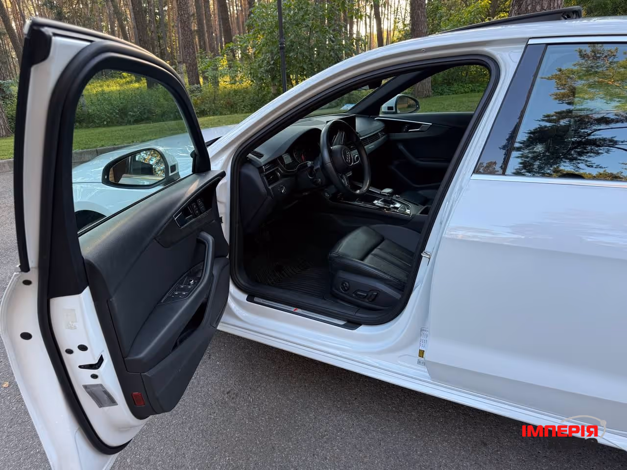 Audi A4 - фото 42