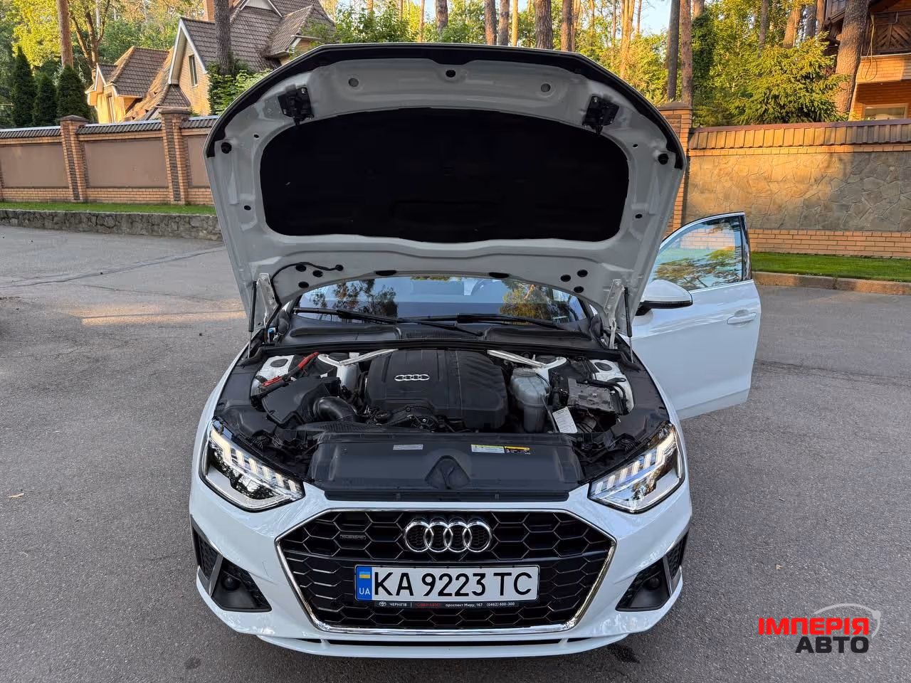 Audi A4 - фото 29