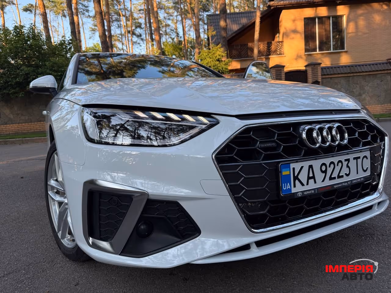 Audi A4 - фото 15