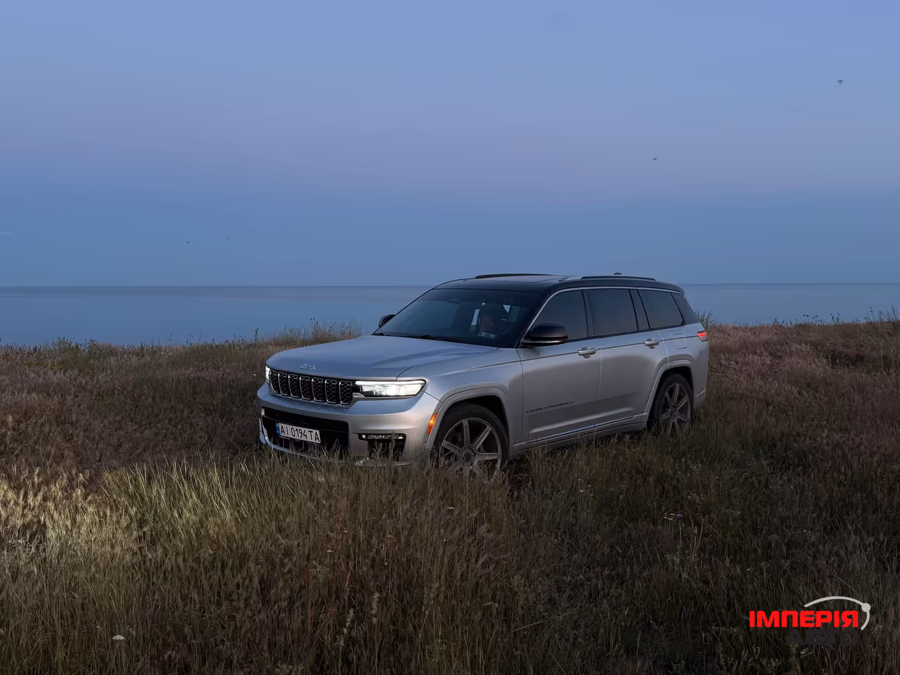 Jeep Grand Cherokee - фото 39