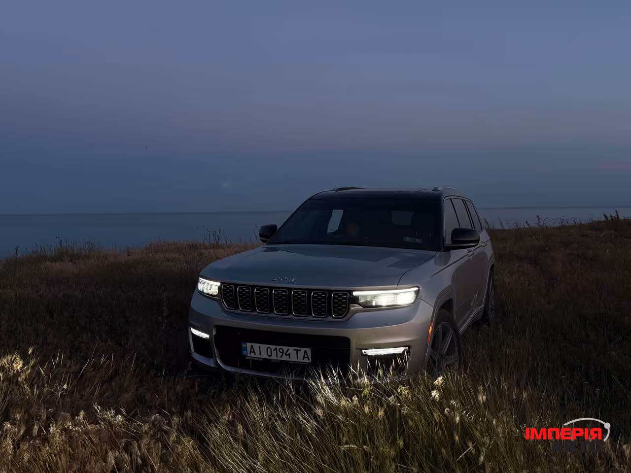 Jeep Grand Cherokee - фото 38