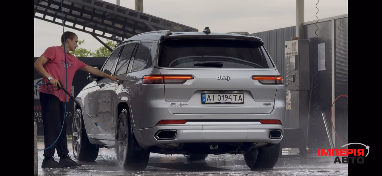 Jeep Grand Cherokee - фото 34