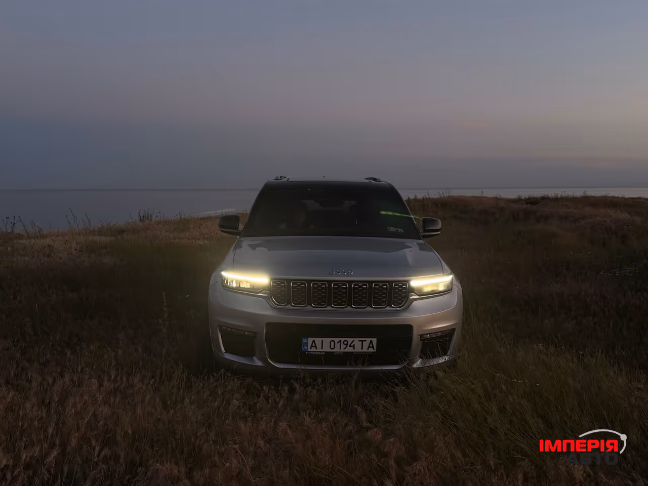 Jeep Grand Cherokee - фото 37