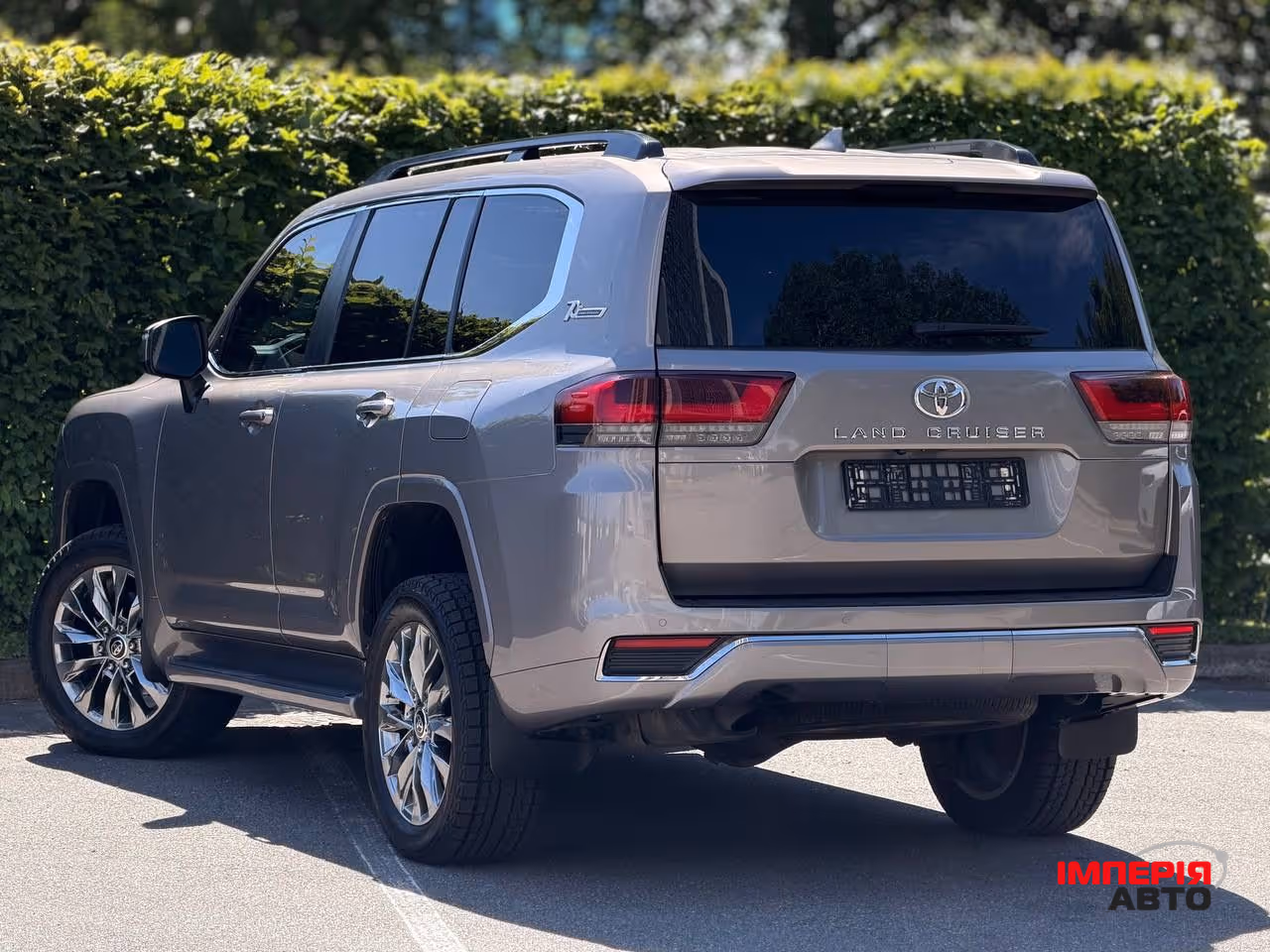 Toyota Land Cruiser - фото 2