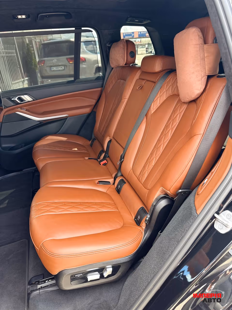 BMW X7 - фото 9