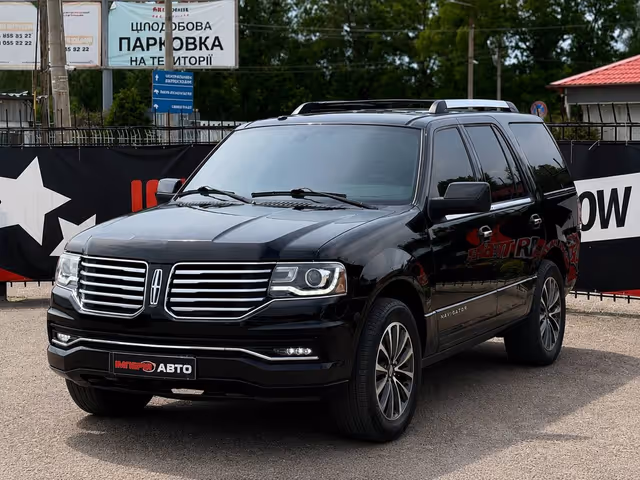 Lincoln Navigator - фото 1