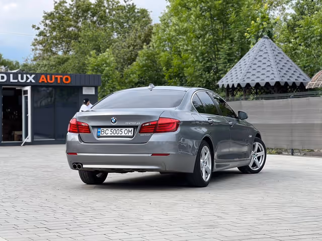 BMW 5 серії - фото 5