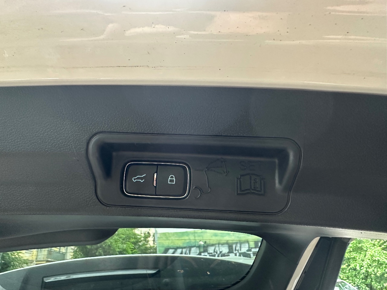 Ford Explorer - фото 14