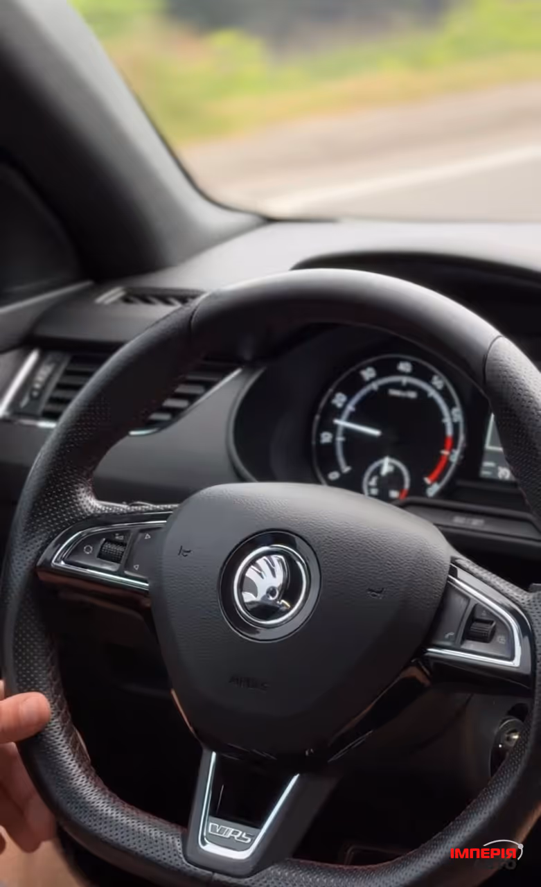 Skoda Octavia RS - фото 15