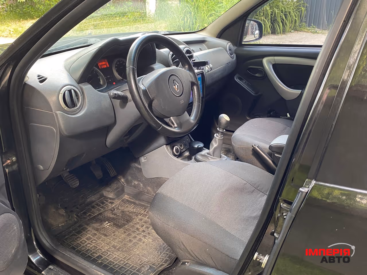 Renault Duster - фото 13