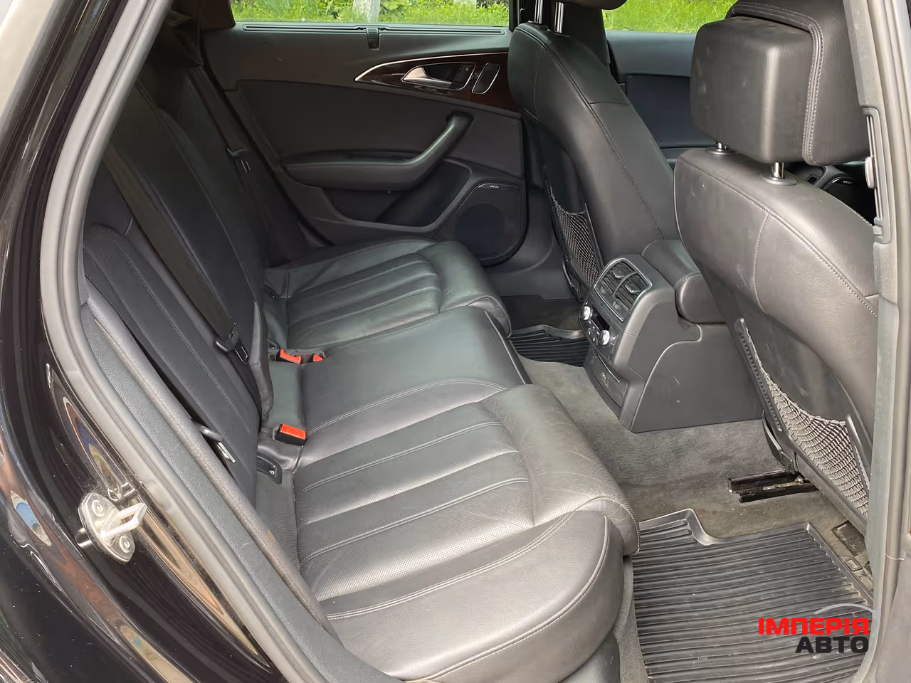 Audi A6 - фото 14