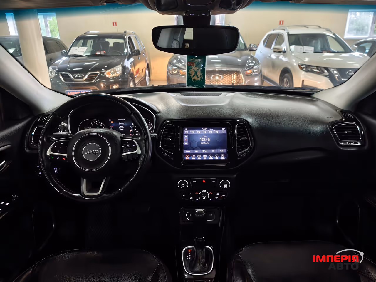 Jeep Compass - фото 12