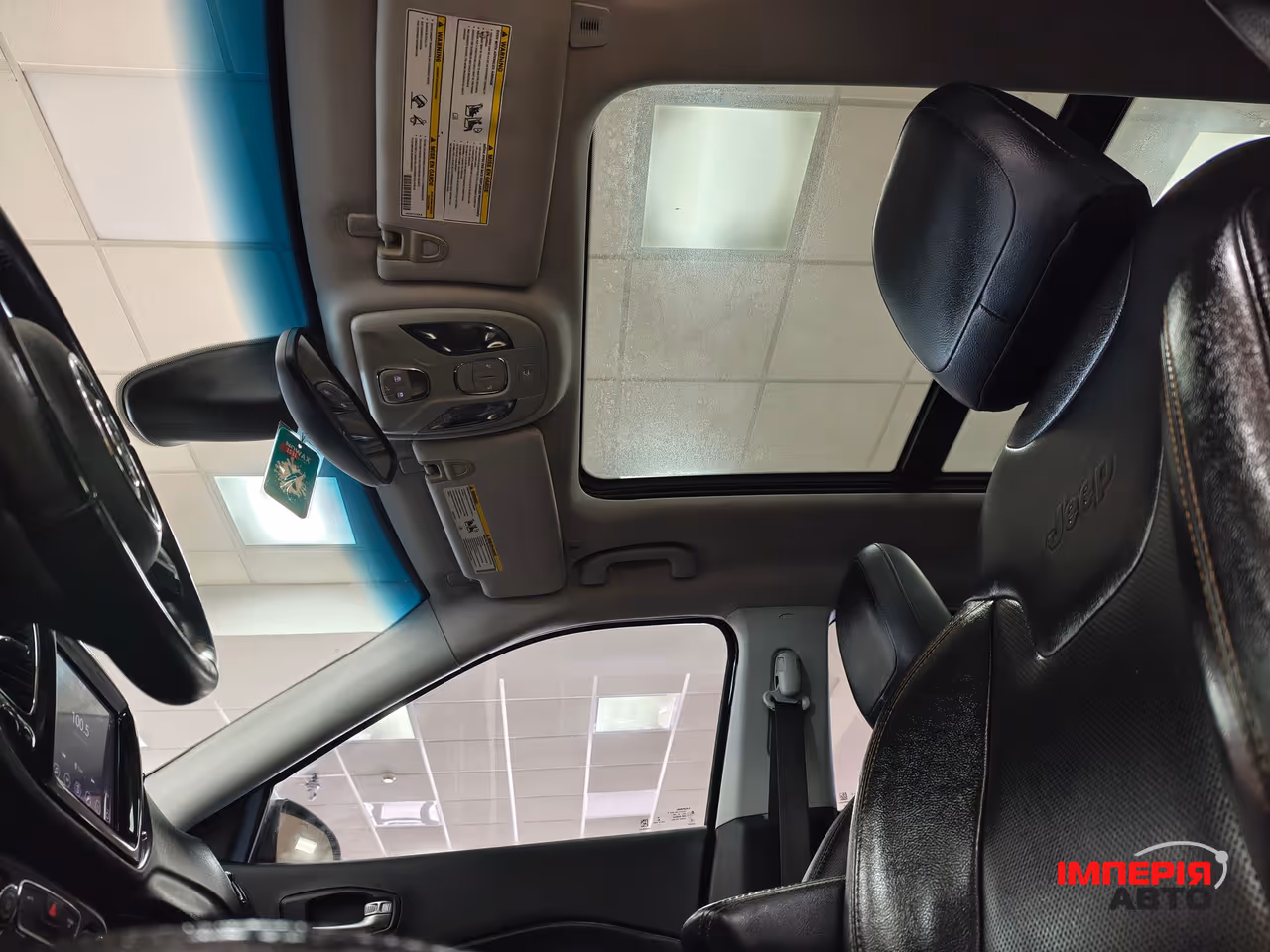 Jeep Compass - фото 11