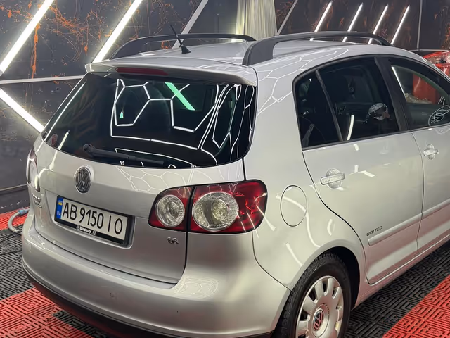 Volkswagen Golf Plus - фото 2