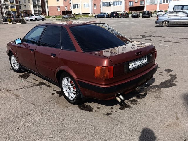 Audi 80 - зображення 5