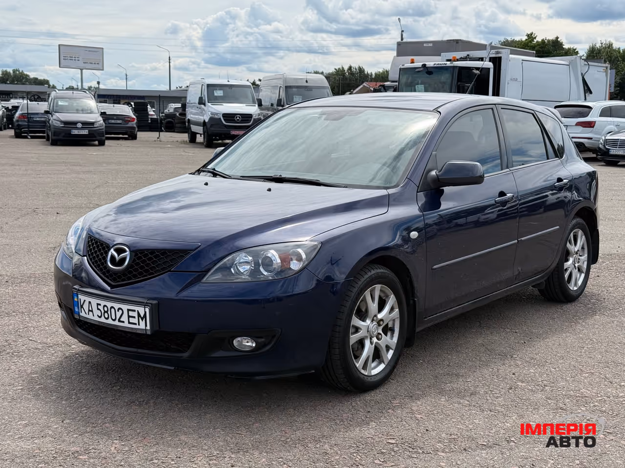 Mazda 3 - фото 1