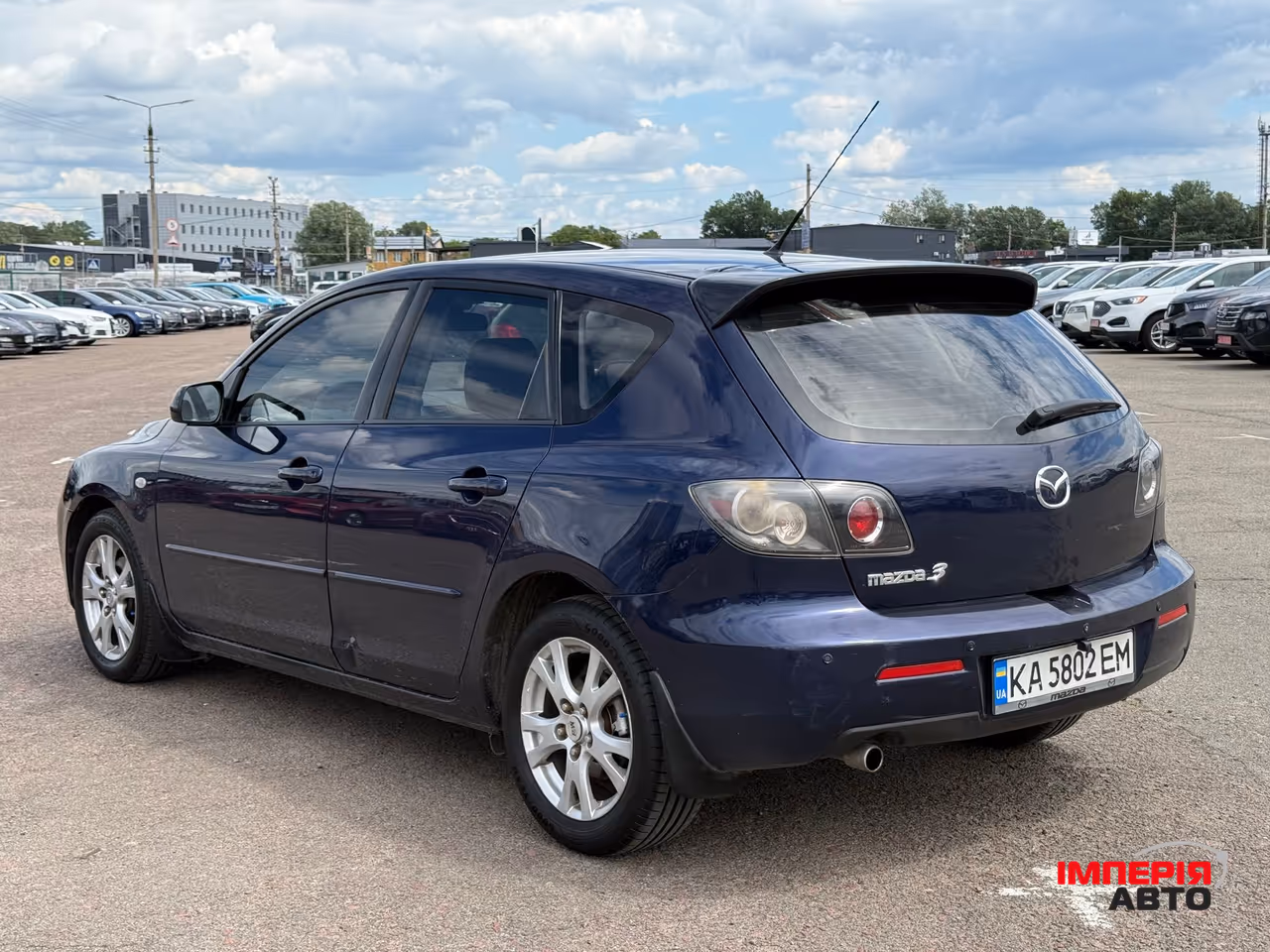 Mazda 3 - фото 6