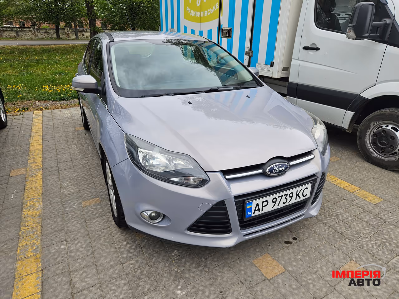 Ford Focus - фото 1