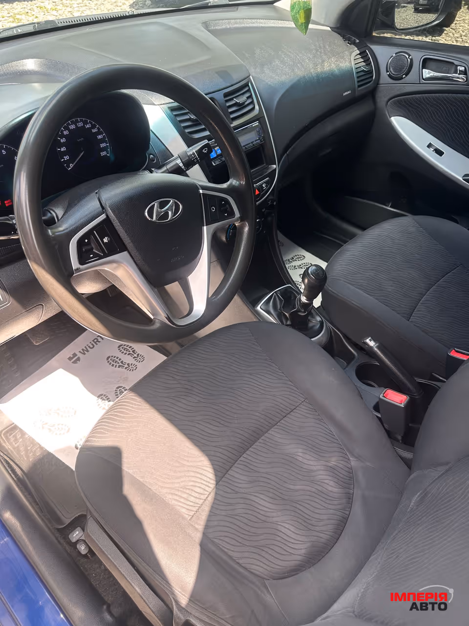 Hyundai Accent - фото 7