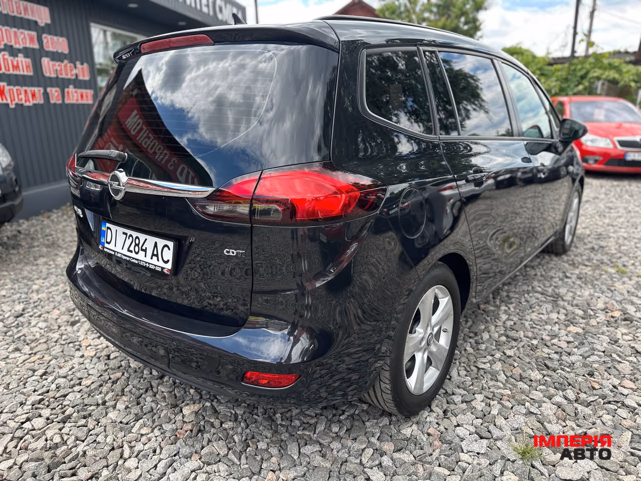 Opel Zafira - фото 11