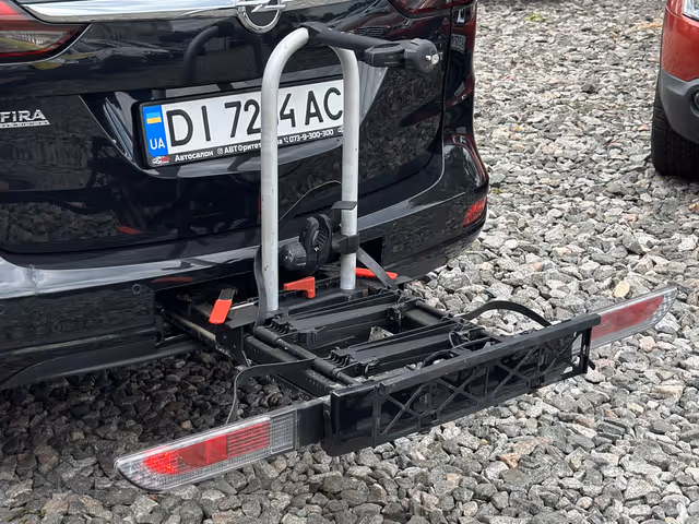 Opel Zafira - фото 4