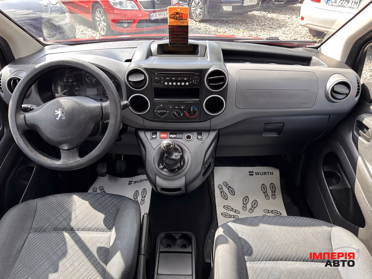 Peugeot Partner - фото 13