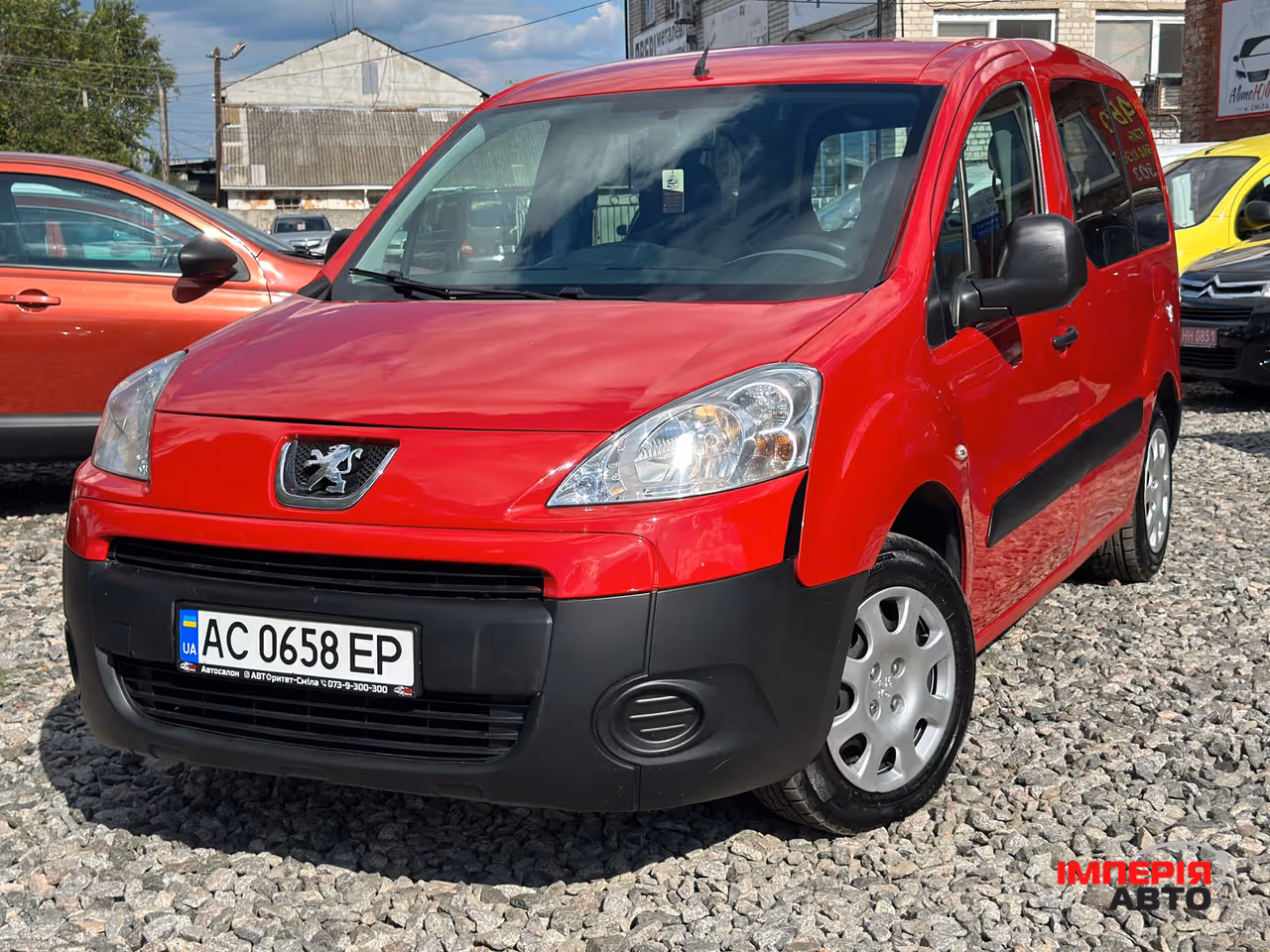 Peugeot Partner - фото 2