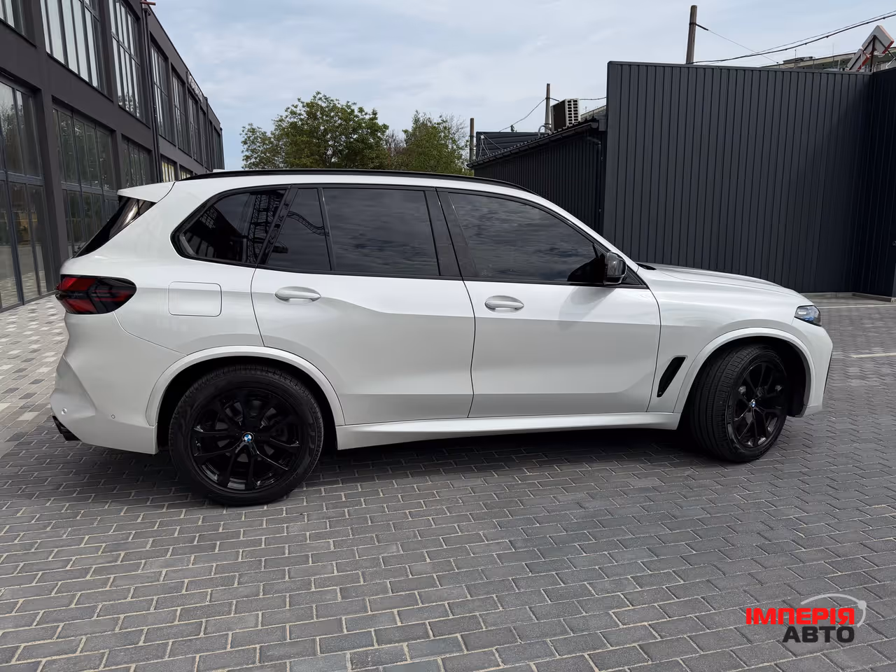BMW X5 - фото 8