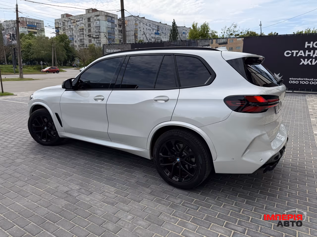 BMW X5 - фото 5