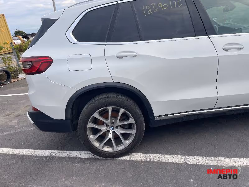 BMW X5 - фото 29