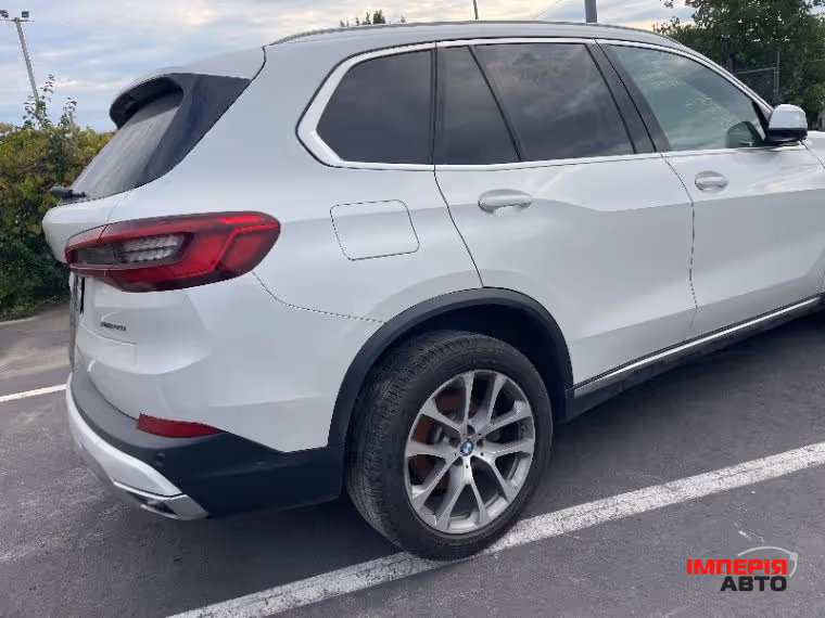 BMW X5 - фото 34
