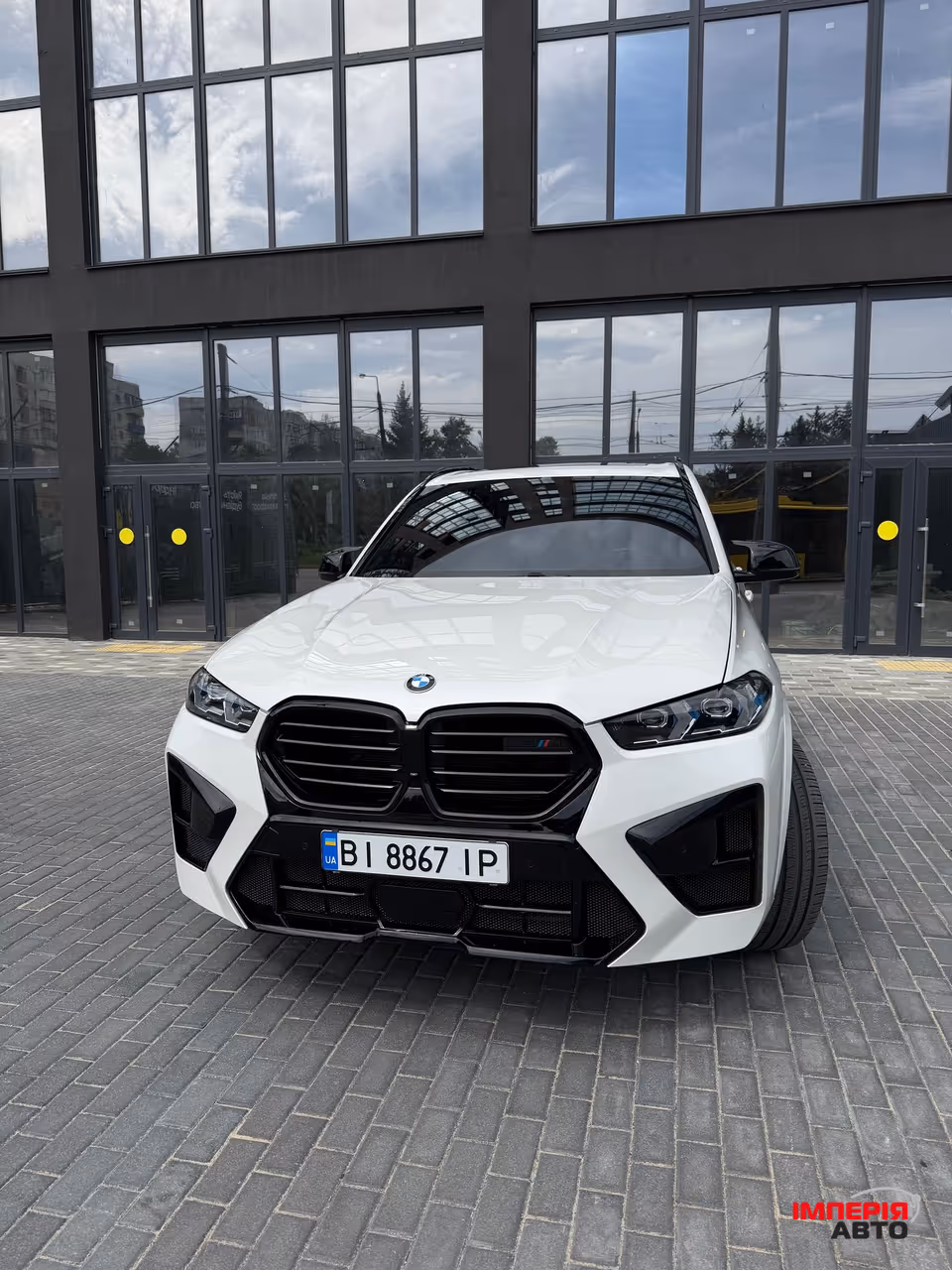 BMW X5 - фото 1
