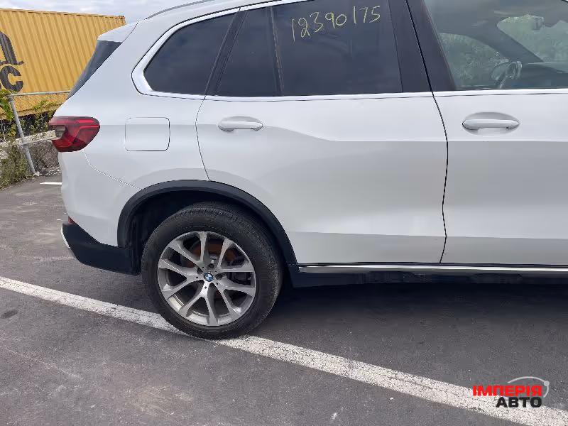 BMW X5 - фото 36