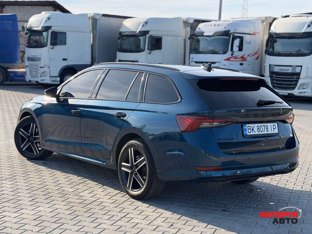 Skoda Octavia - фото 14